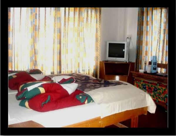 Hotel Ladakh Heaven Leh Ngoại thất bức ảnh